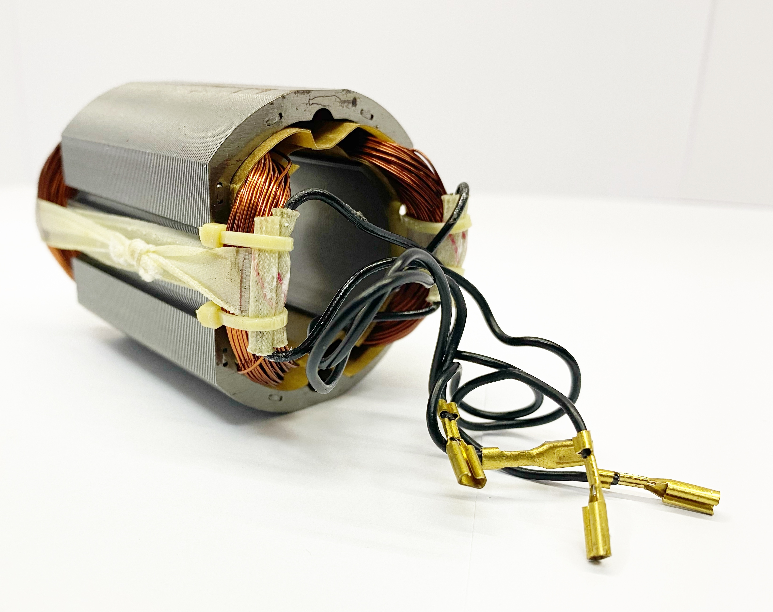 Мстатор для болгарки (ушм) makita 9557nb/9558nb. Статор для makita 9558nb. Статор 9558. Статор 9558. Статор для makita 9558nb.