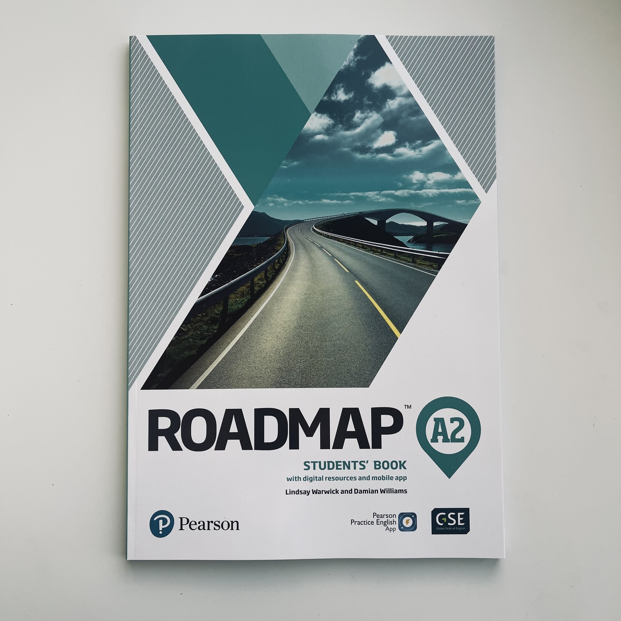 Roadmap student s book. Roadmap b1 student's book обложка. Roadmap учебник. Roadmap a2.