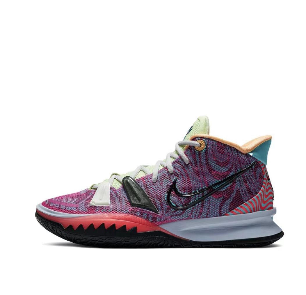 Nike Kyrie 7 Hendrix