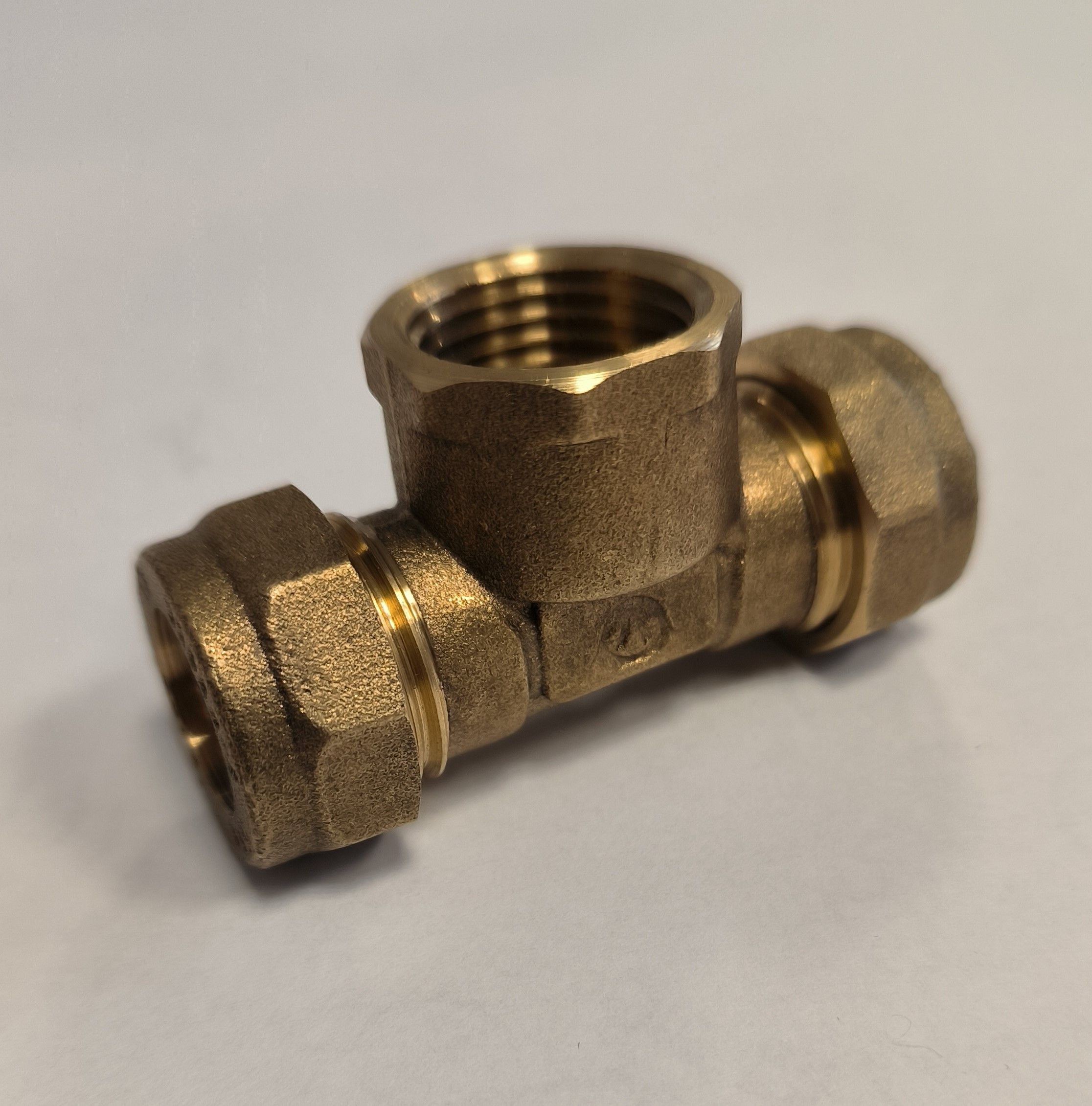 тройник обжимной. медный тройник в/р 18х3/4"х18. Minkor mk-u. тройник обжимной. Valtec тройник 20х26х20.