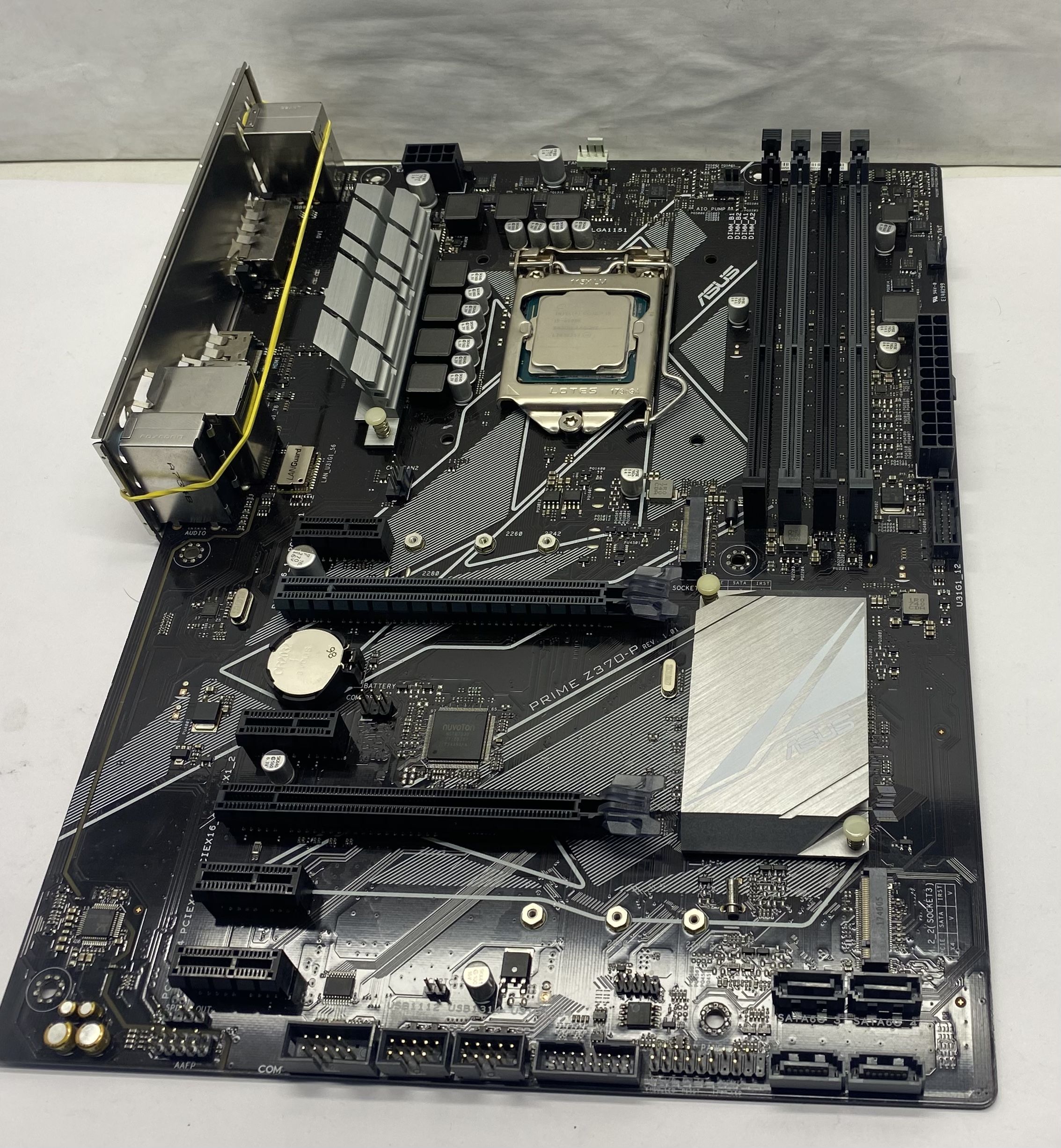 Socket 1151 v2. Материнская плата на сокете 1151v2. Материнка 1151 м2