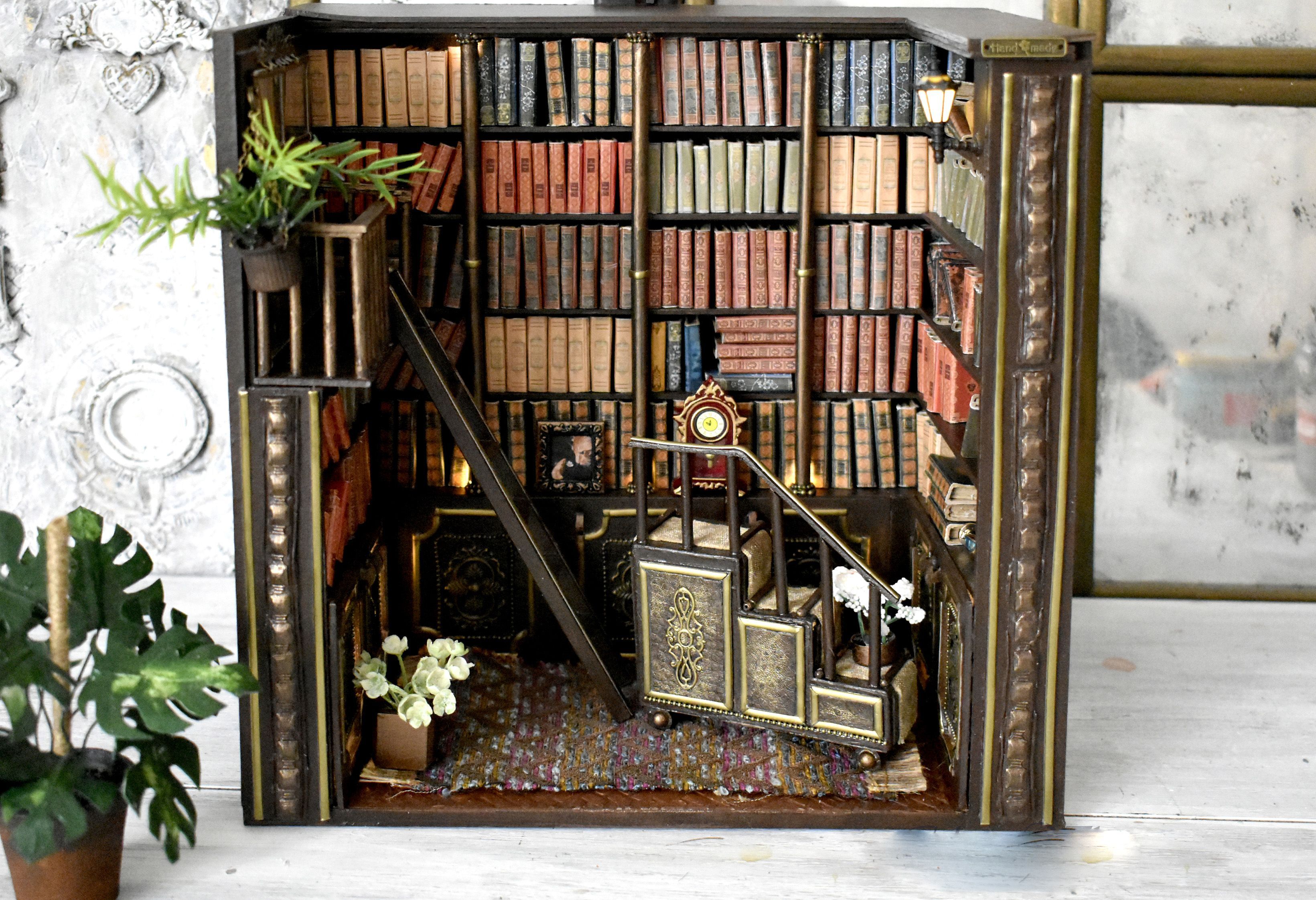 Book Nook Гарри Поттер