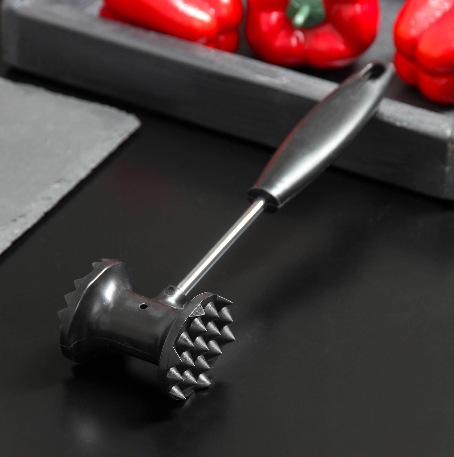 Молоток для отбивания мяса Ozon