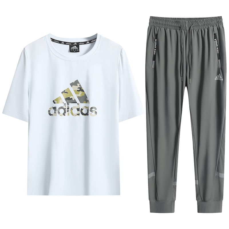 Adidas костюм вельвет