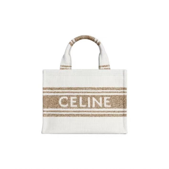 Celine италия. Celine италия. Celine italy. Сумки селин цум. Сумка celine внутри.
