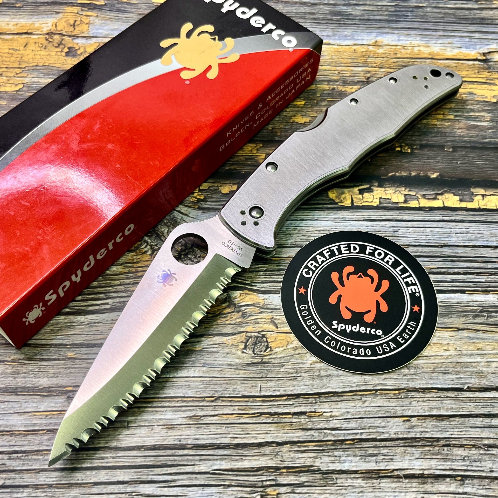 Нож складной Spyderco SC10S Endura 4, Stainless Steel Handle, Full Serrated Edge