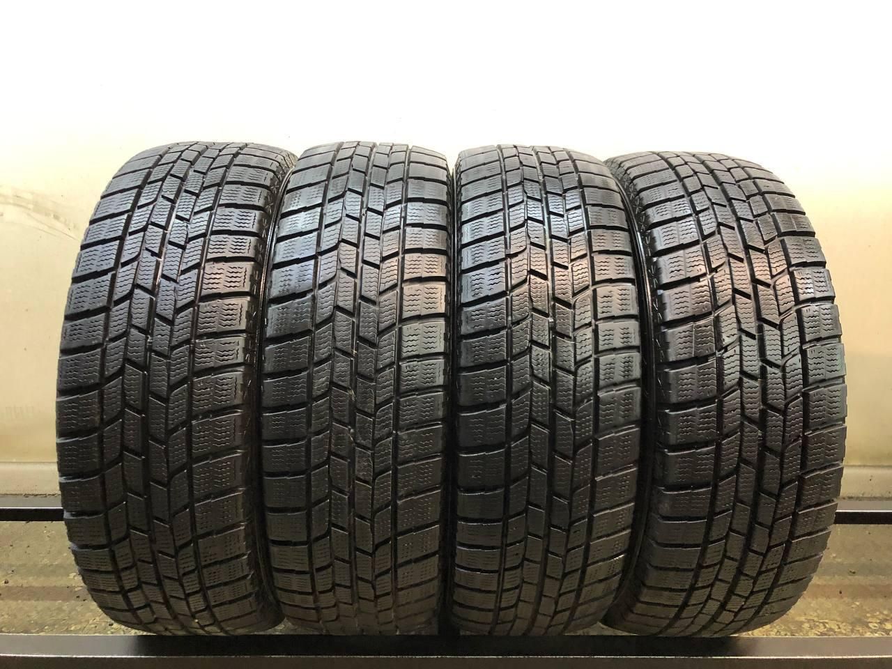 Dunlop 215 60 r17