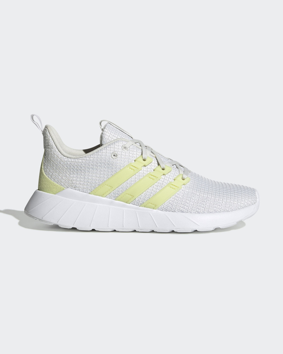Adidas cf questar flow Clearance
