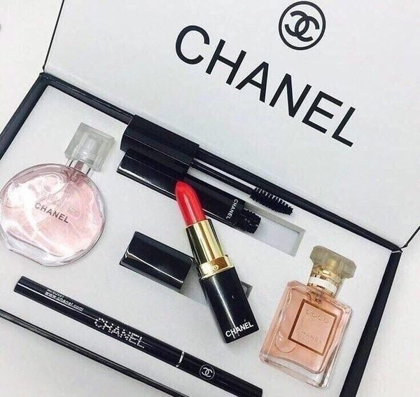 Chanel / Шанель 5в1 Женский Подарочный набор купить на OZON по низкой ...
