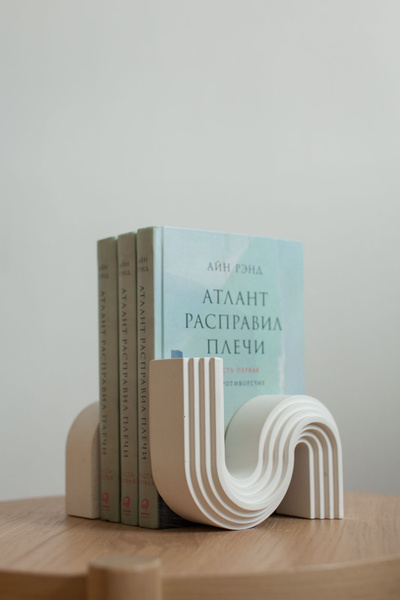 Держатель для книг "Анис" из бетона - купить с доставкой по выгодным ...