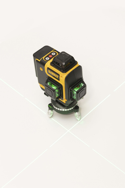 Лазерный уровень/нивелир DeWalt, Зеленый луч - купить с доставкой по ...