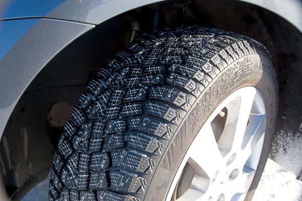 Шины для легковых автомобилей Continental 205/70 15 Зима Шипованные ...