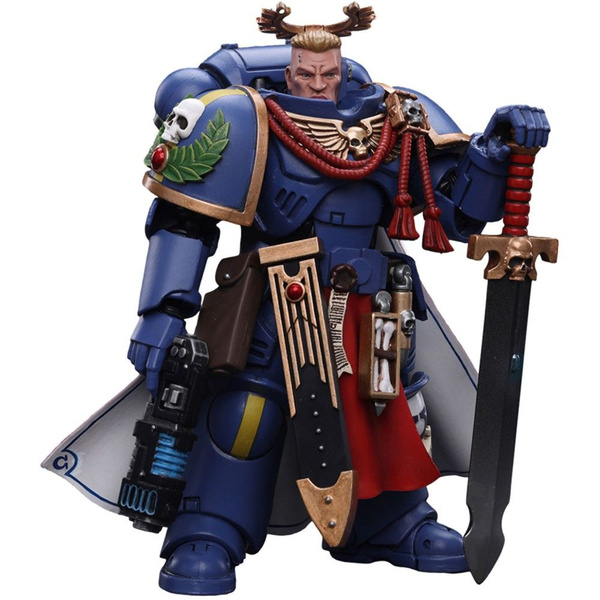 Action Figure Joytoy Warhammer 40K - Ultramarines Primaris Captain In Scala 1/18 (Alta 12 Cm) - 3