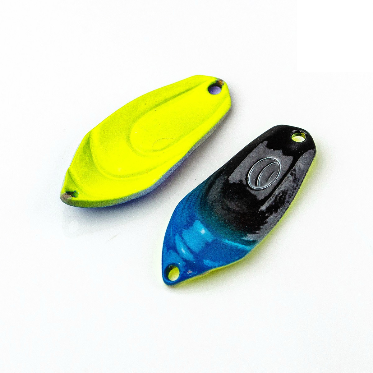 колебалка атом 8 грамм. Freeze line блесна фантом. Wave striker блесна.