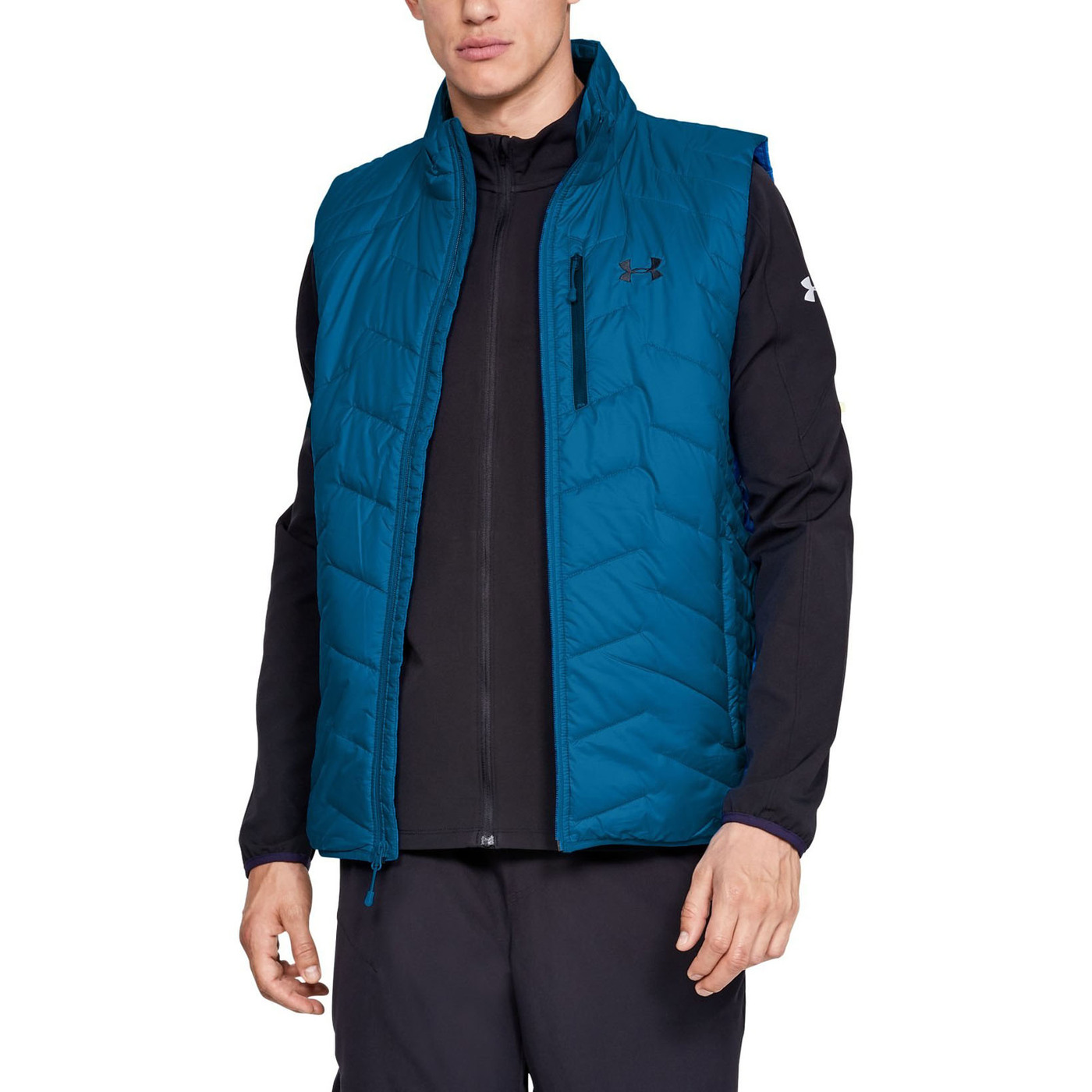 Жилет under armour