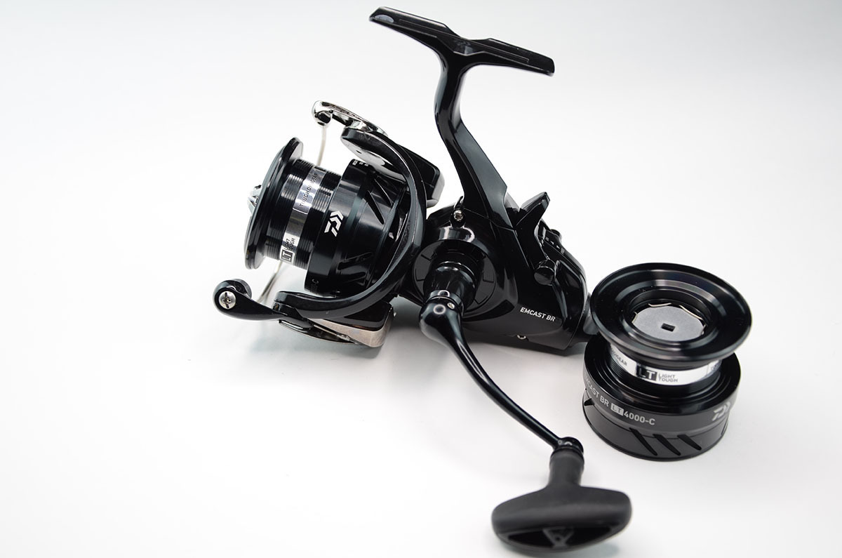 Дайва 4000. Daiwa emcast br 5000 a. катушка дайва эмкаст 4000. daiwa windcast br 4500 lda. схема daiwa 19 emcast br lt 2500.