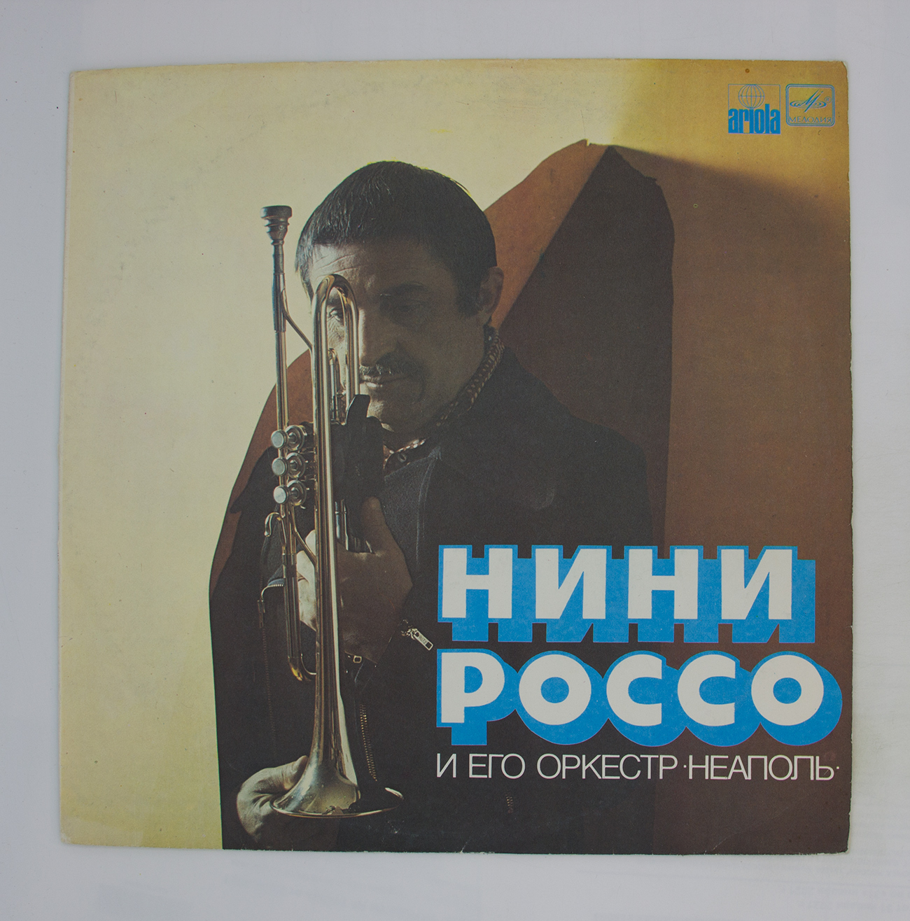 Nini rosso. Виниловая пластинка Нини Россо мелодия. Нини Россо и его оркестр Неаполь пластинка. Нини Россо 1980.