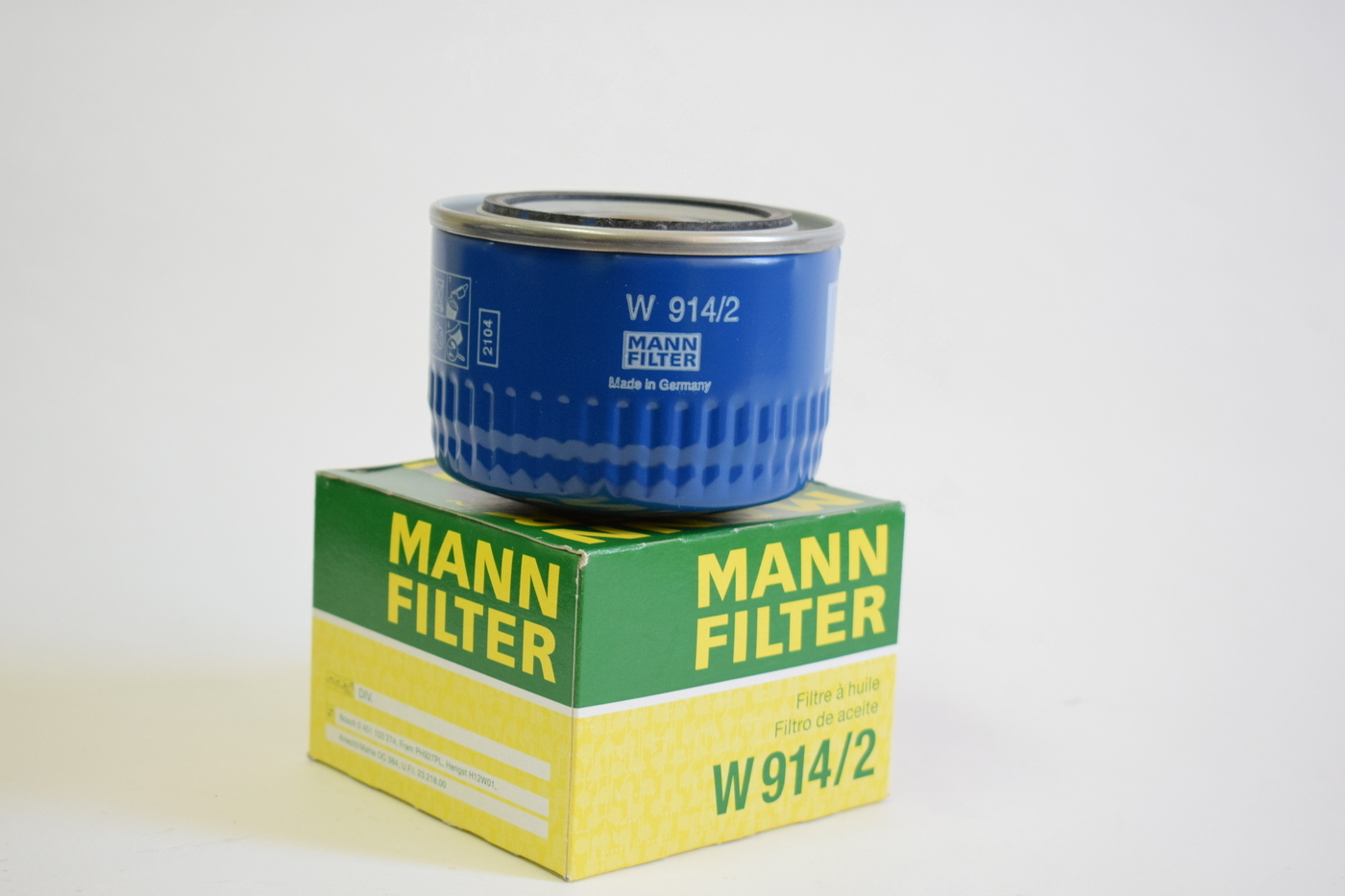 W914 2. Фильтр Mann w914/2. Mann фильтр масляный w914/2 ВАЗ. Mann-Filter w 914/2. Фильтр масляный ВАЗ-2108 