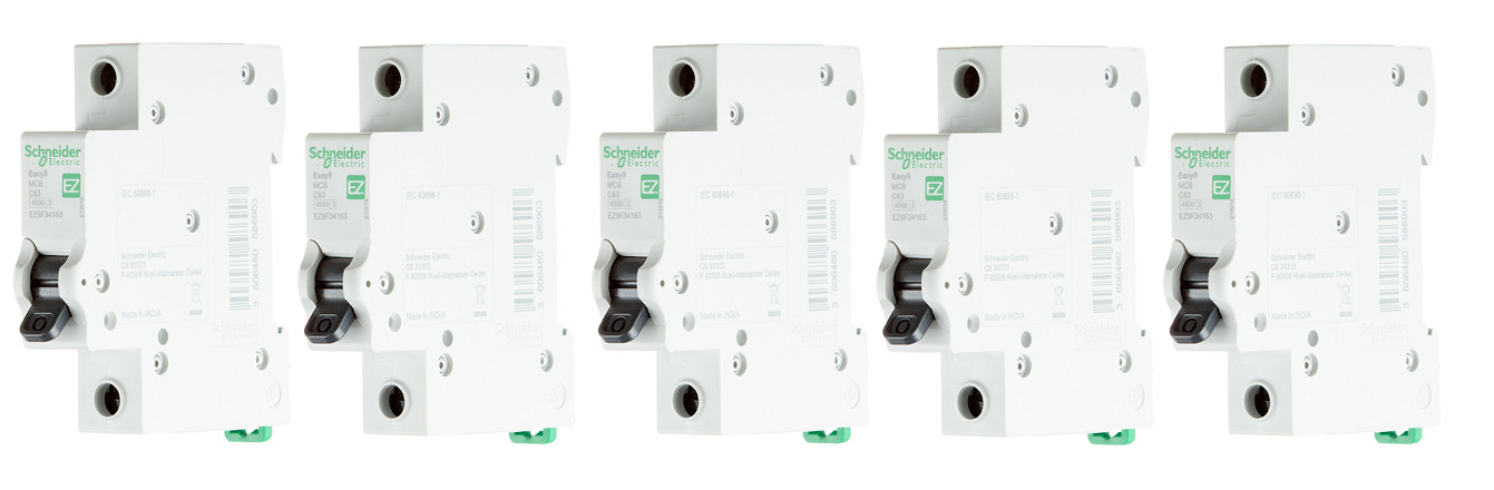 Schneider electric easy9 1p. Автоматический выключатель Schneider Electric easy9 1p 10а (c) 4.5ка. Реле напряжения Schneider Electric easy9. Автомат 63a with Base and SHT 24vdc trip. Schneider Electric easy9 электрощит умный.