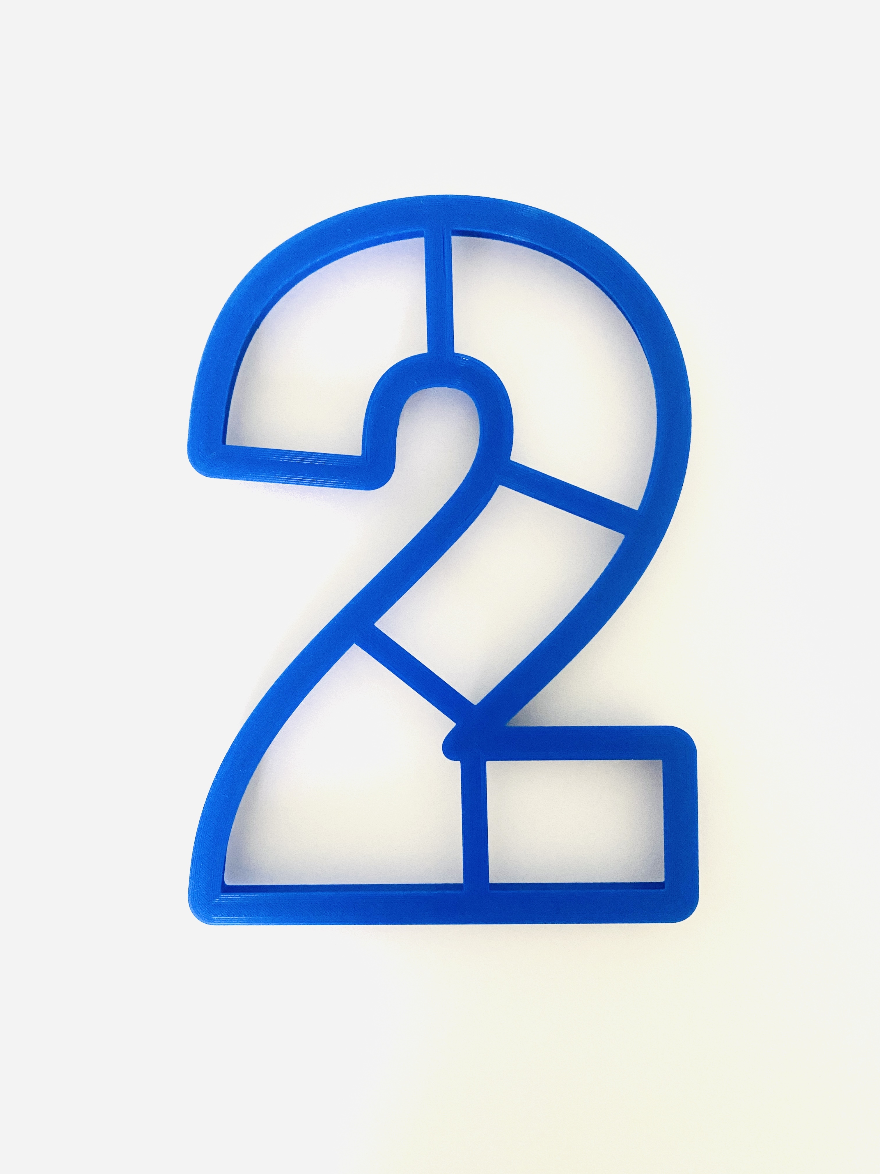 форма для пряника цифра два-. торт в форме цифры. цифра 2 вырубка для пряников. вырубка цифры 2. формочка для пряников цифра 2.