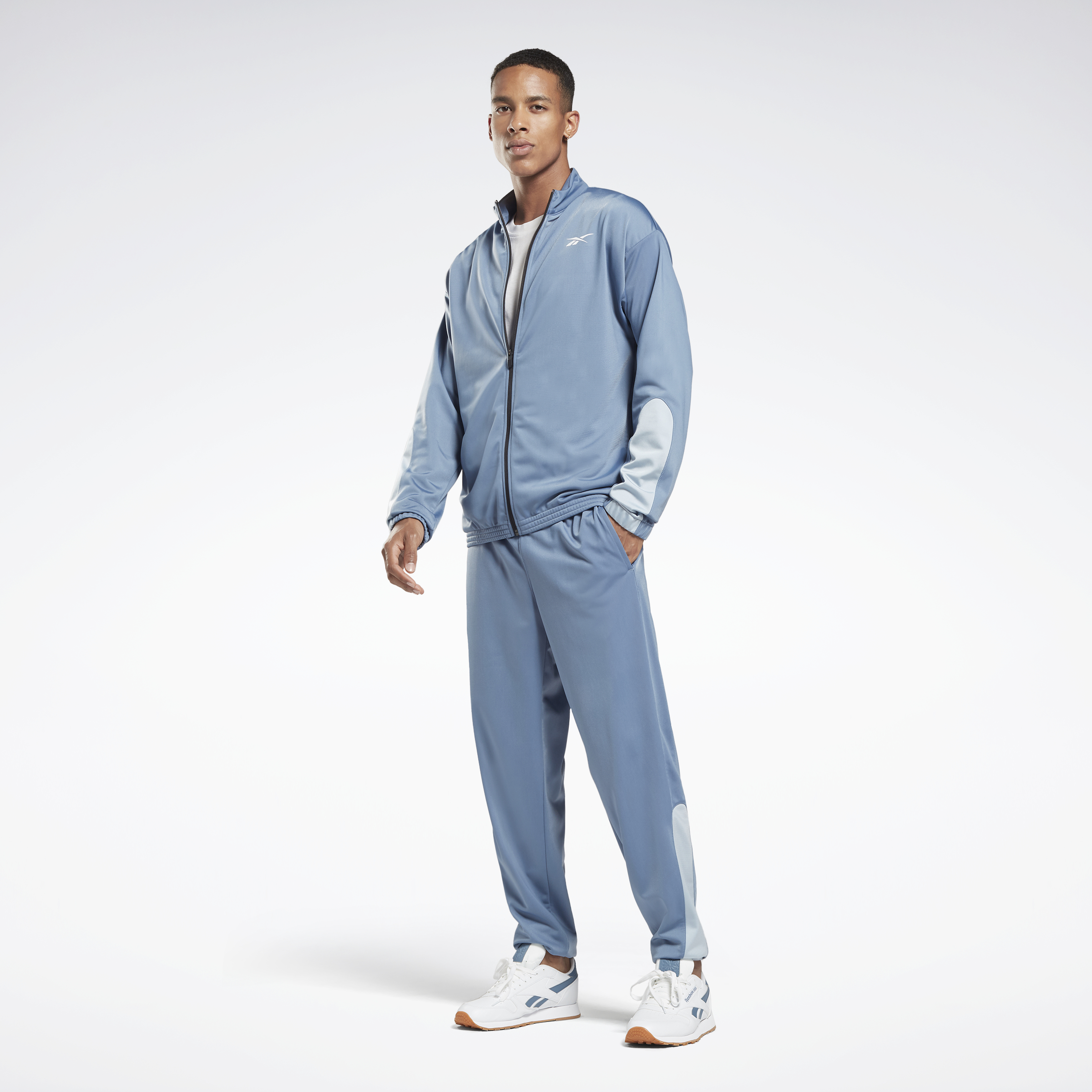Купить Спортивный Костюм Reebok