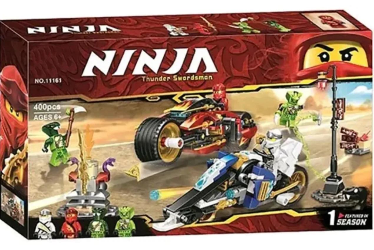 Конструктор LEGO Ninjago 70667 мотоцикл-клинок Кая и снегоход Зейна