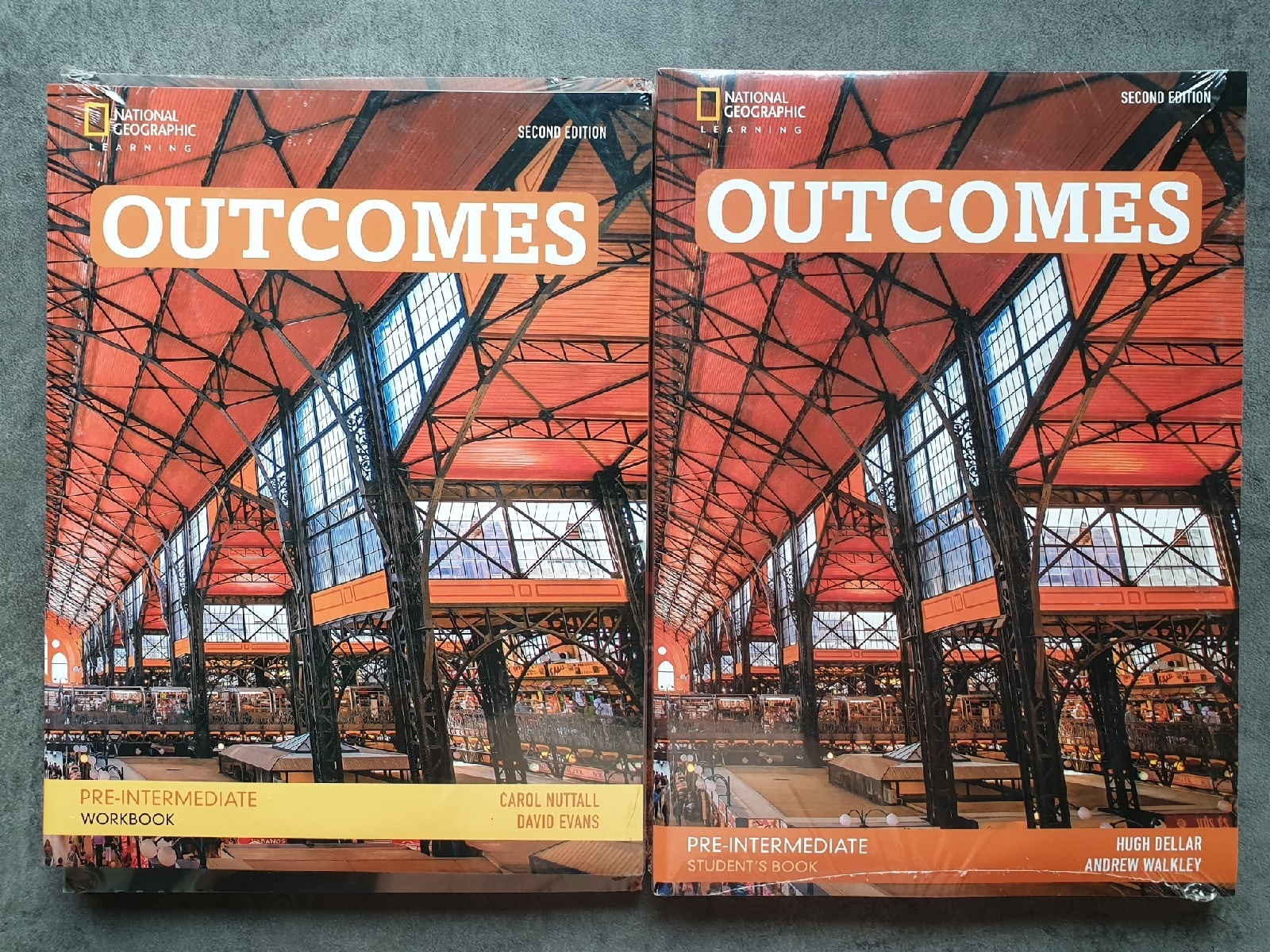 Outcomes elementary student s. Outcomes pre-Intermediate. Учебник outcomes. Книга outcomes pre-Intermediate. Учебник outcomes pre-Intermediate.