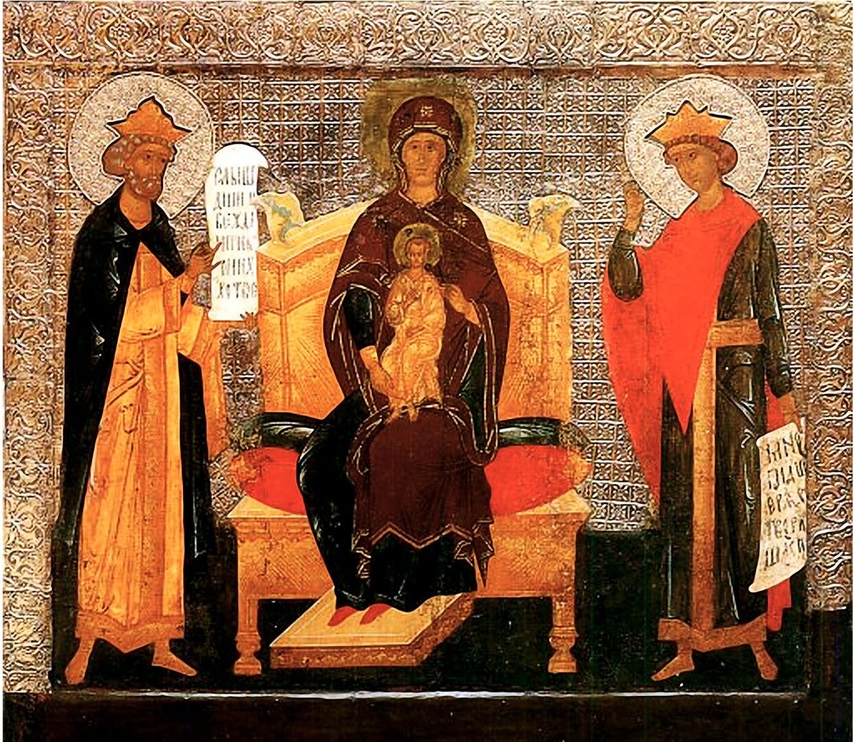 Огромная икона картина четыре метра длиной написанная в середине xvi века