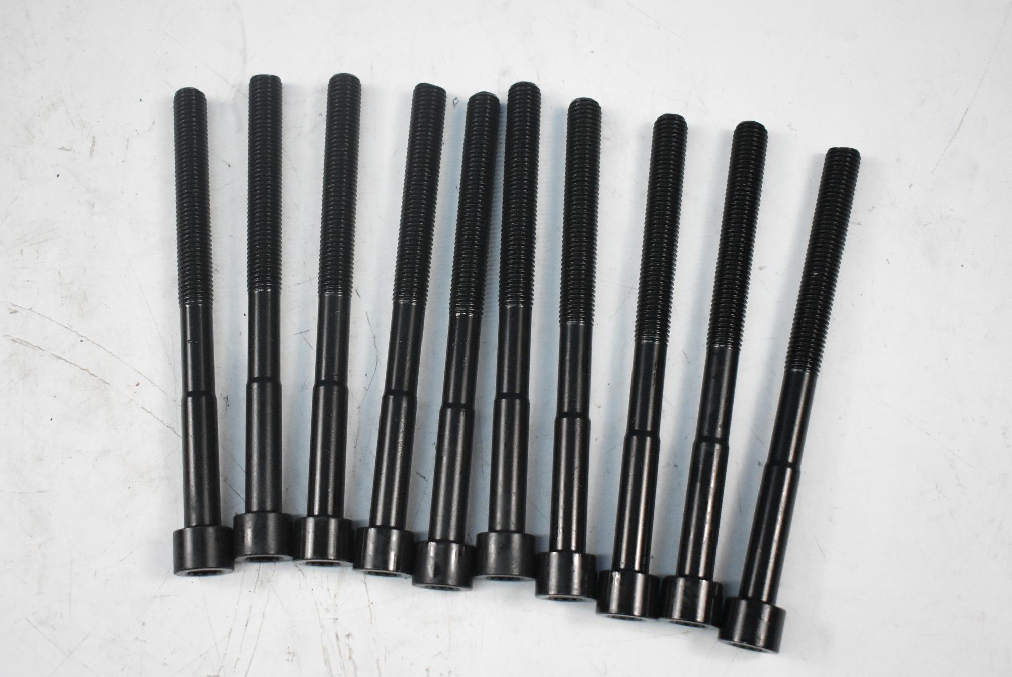 Болт ГБЦ Geely Emgrand X7 Комплект (L142 мм) 1016050316KIT