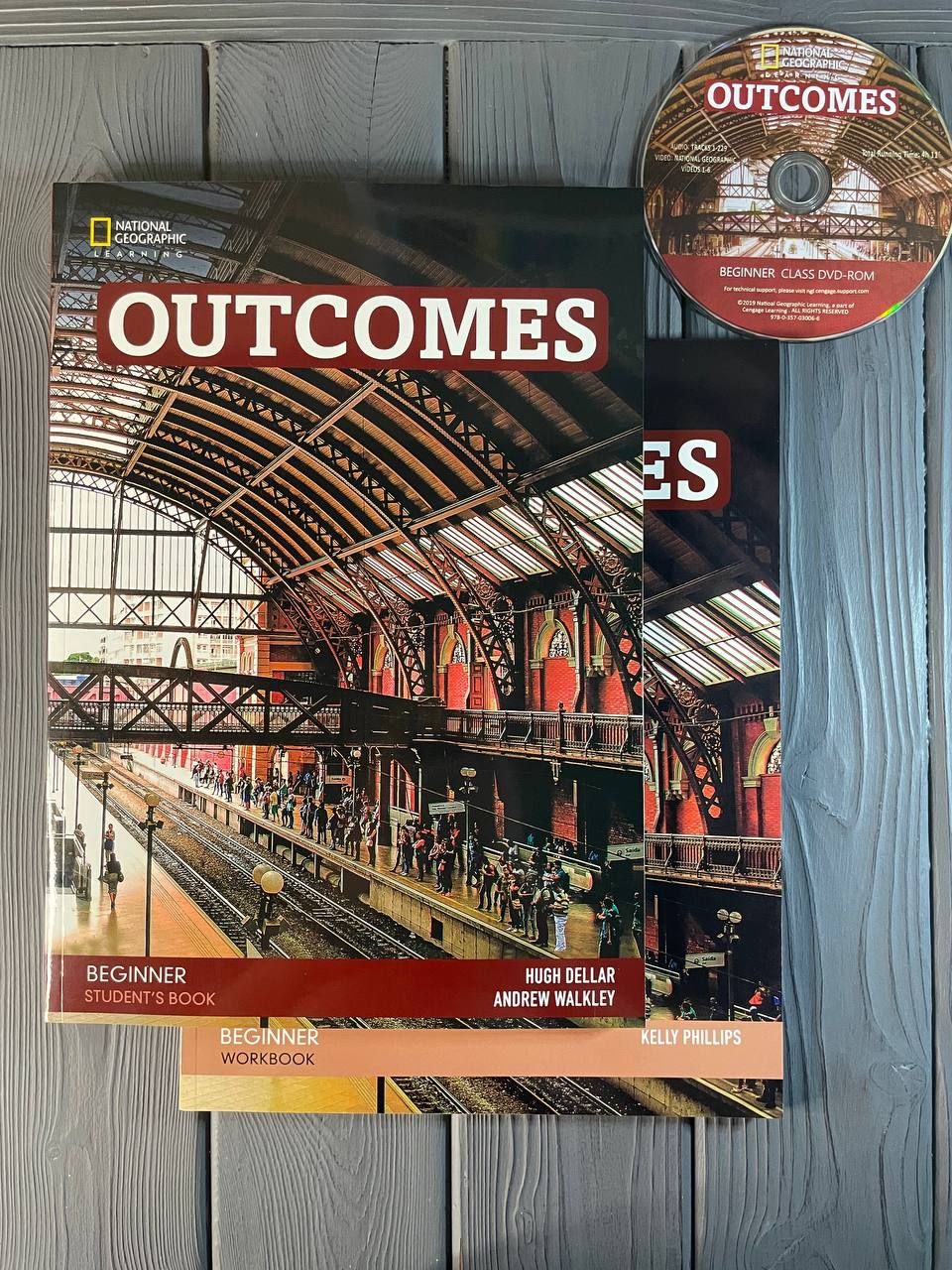 Outcomes beginner student book. Outcomes beginner 2nd edition. Outcomes beginner. Outcomes beginner student's book page 71. Outcomes уровни.