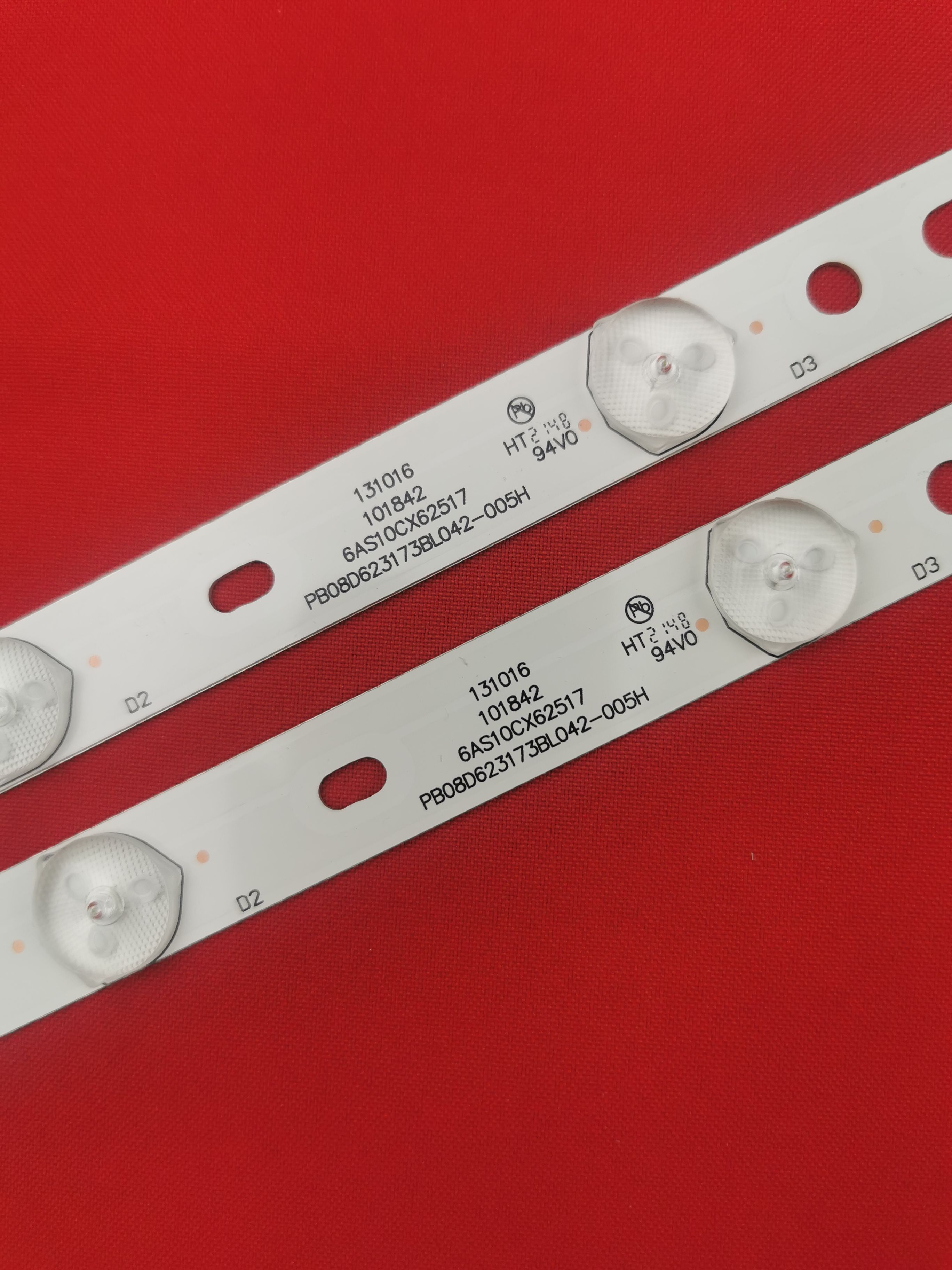 Подсветка PB08D623173BL042-005H / 320F00501401 (?) для тв FUSION FLTV-32K62THOMSON T32ED07U
