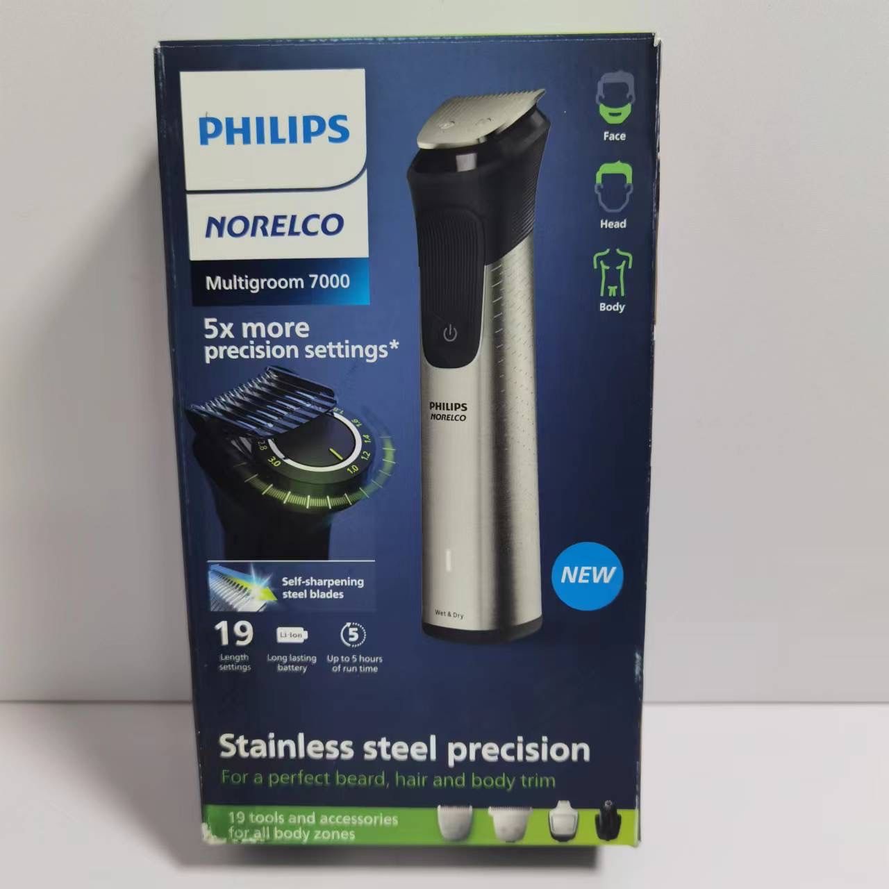 PhilipsТриммердлябородыиусовMultigroomSeries7000MensGroomingKitwithTrimmer,кол-вонасадок19