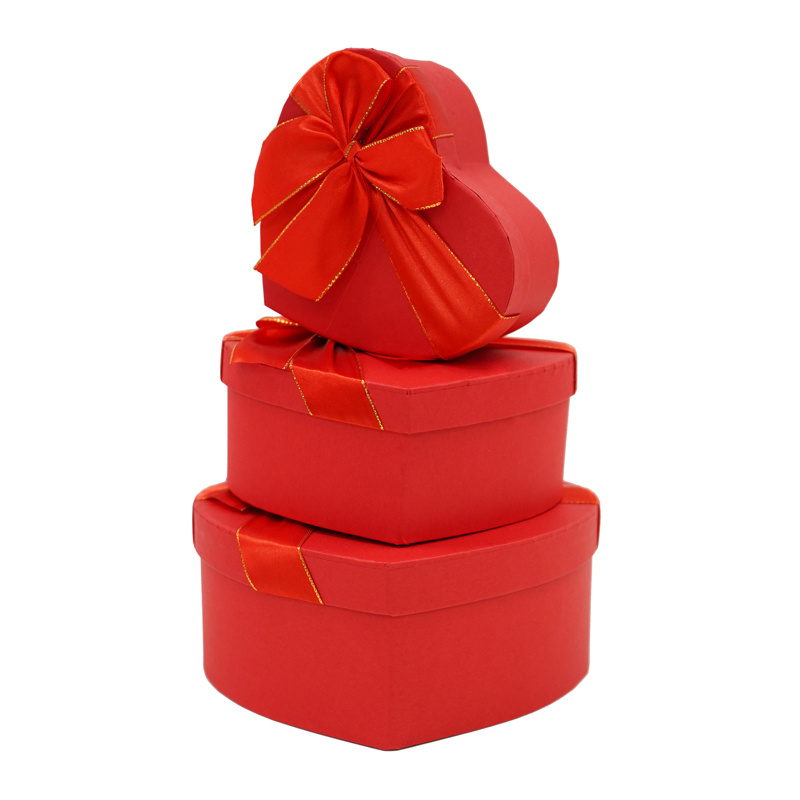 Набор подарочных коробок 3 в 1 "Сердце с бантом" Красный #1