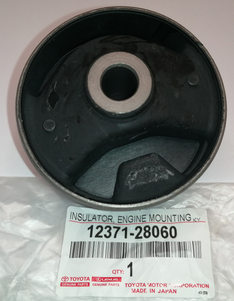 Сайлентблок задней подушки двигателя Toyota (Тойота), 12371-28060 ...