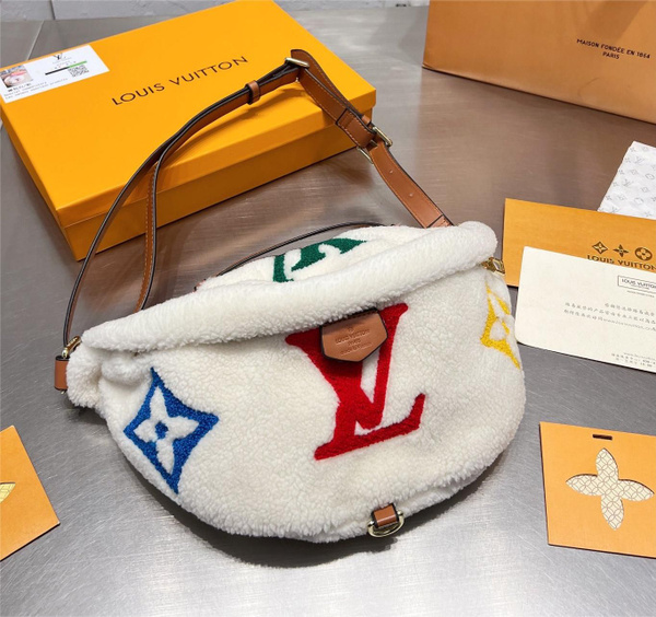 Louis Vuitton Сумка на пояс купить на OZON по низкой цене (1762743037)