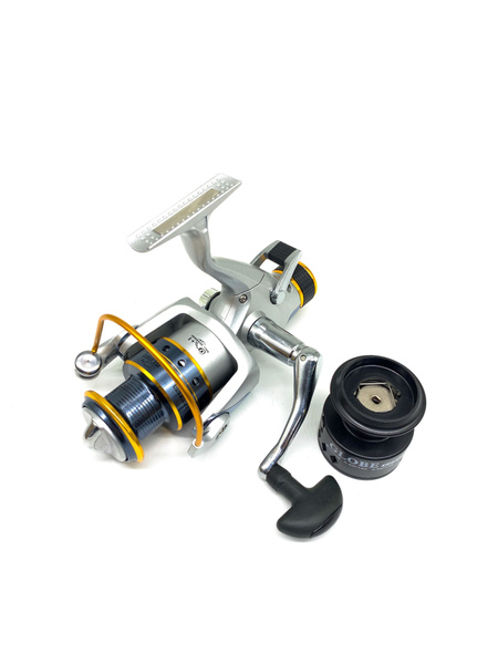 Катушка Globe COR, С байтраннером, 3000, Передний фрикцион купить по ...