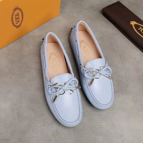 Лоферы Tod’s - купить с доставкой по выгодным ценам в интернет-магазине ...