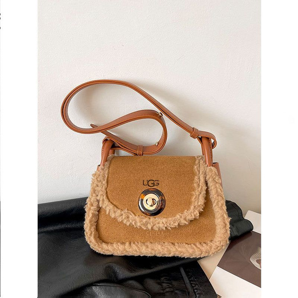 UGG Сумка на плечо купить на OZON по низкой цене (1706782205)
