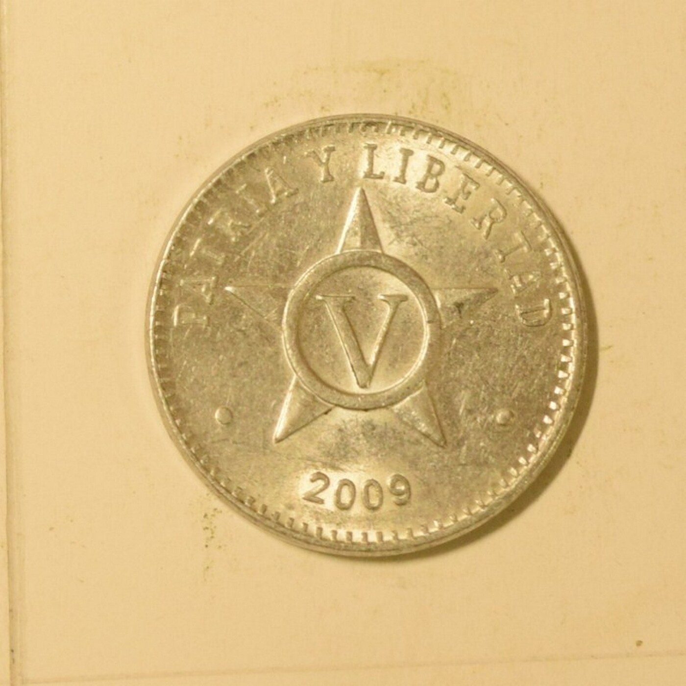 Cinco centavos 1943 монета