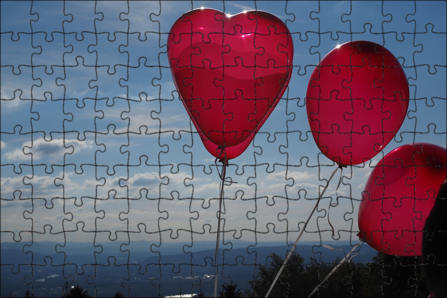 Воздушный шар. Воздушный шар сердце полет. Воздушный шар «сердце». Шар фольгированный. Воздушный шар в форме сердца.