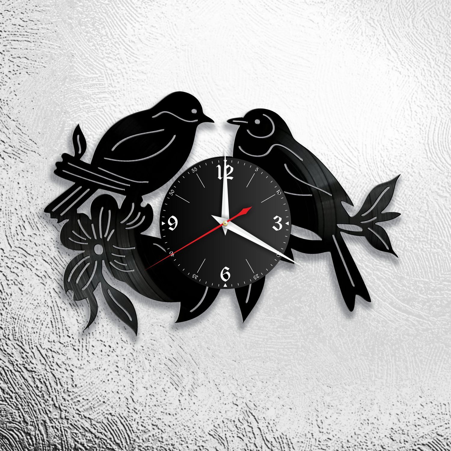 Часы с птицами
