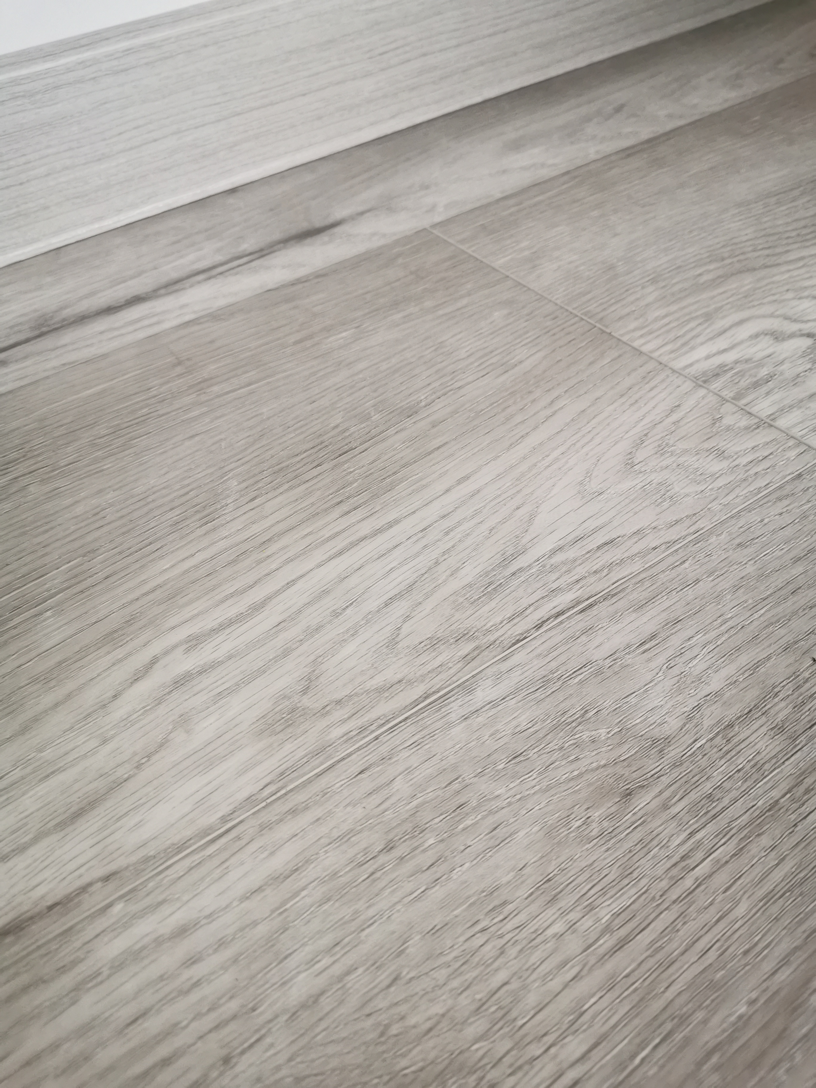 Пвх ламинат aspenfloor. Кварц-виниловый ламинат aspenfloor spc trend дуб серый. Премиум вуд. Премиум вуд. Дуб альпийский.