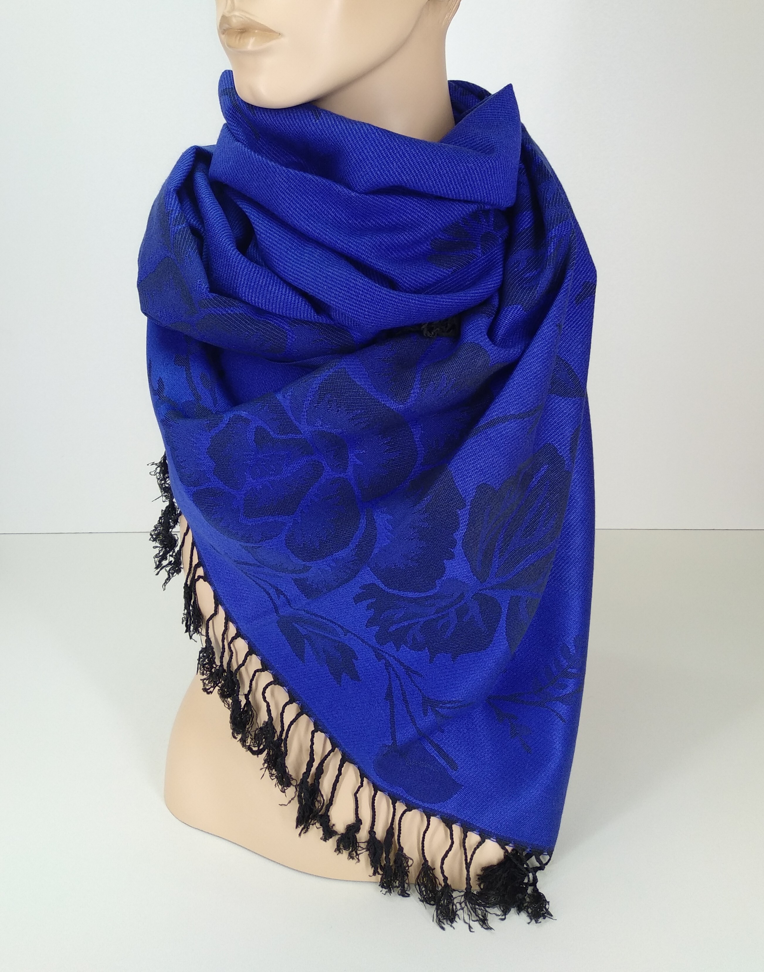 Amadeus палантин. шарф палантин спицами. плотный палантин. плотный палантин. красивые палантины.