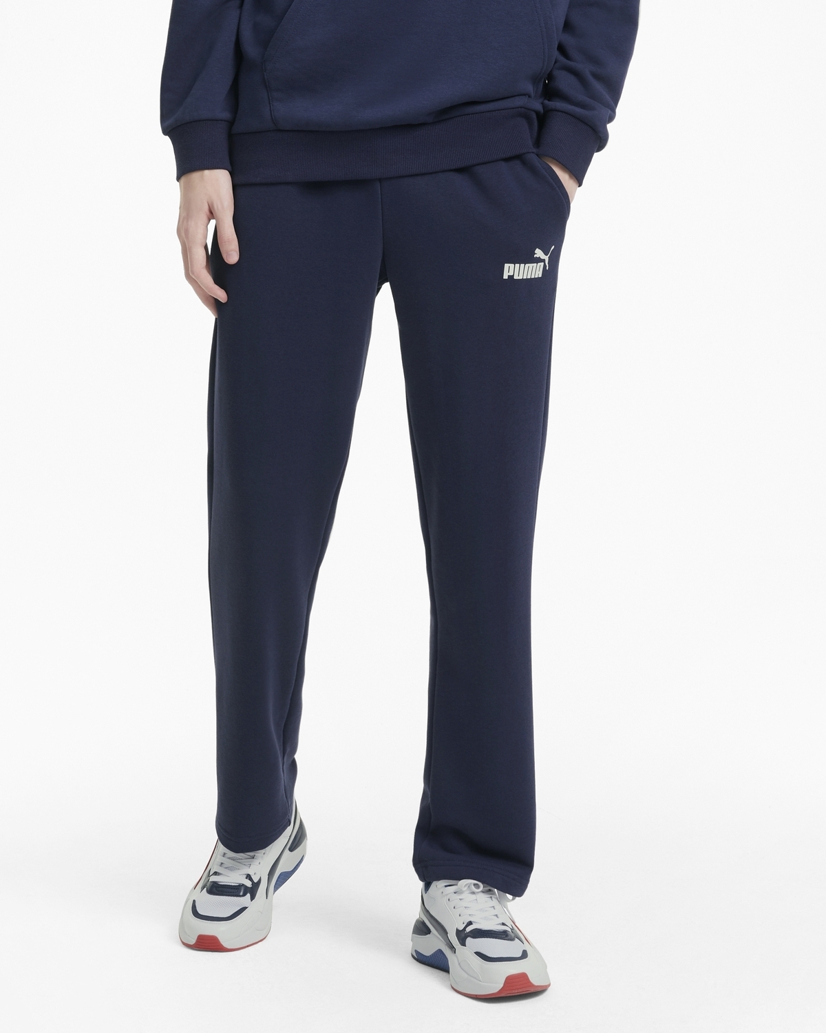 Puma ess logo брюки. Puma ESS logo Pants tr op. Брюки спортивные ESS logo Pants FL op. ESS Puma Pants tr op m.