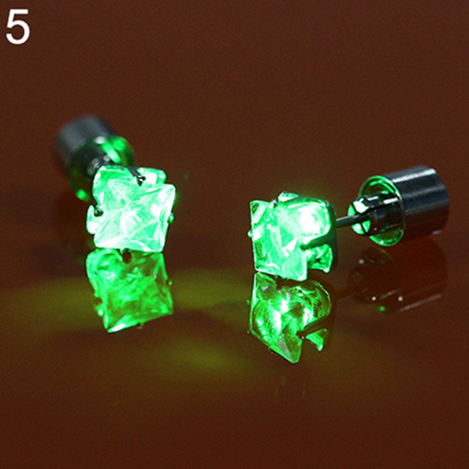 серёжки с подсветкой. сережки в виде дракончиков. светящиеся сережки. люминесцентные серьги. светятся сережки.