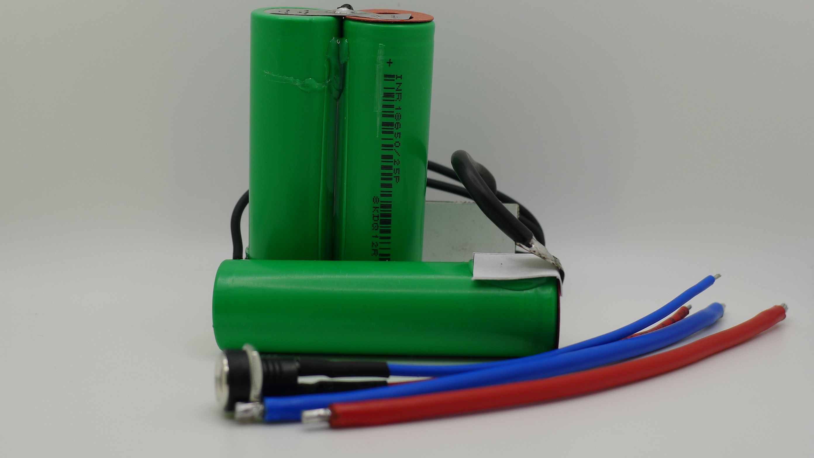 литий ионная сборка 12 вольт. 18650 lifepo4. Li-ion battery 18650. литий ионный сборка. корпус аккумулятора шуруповерта stl.