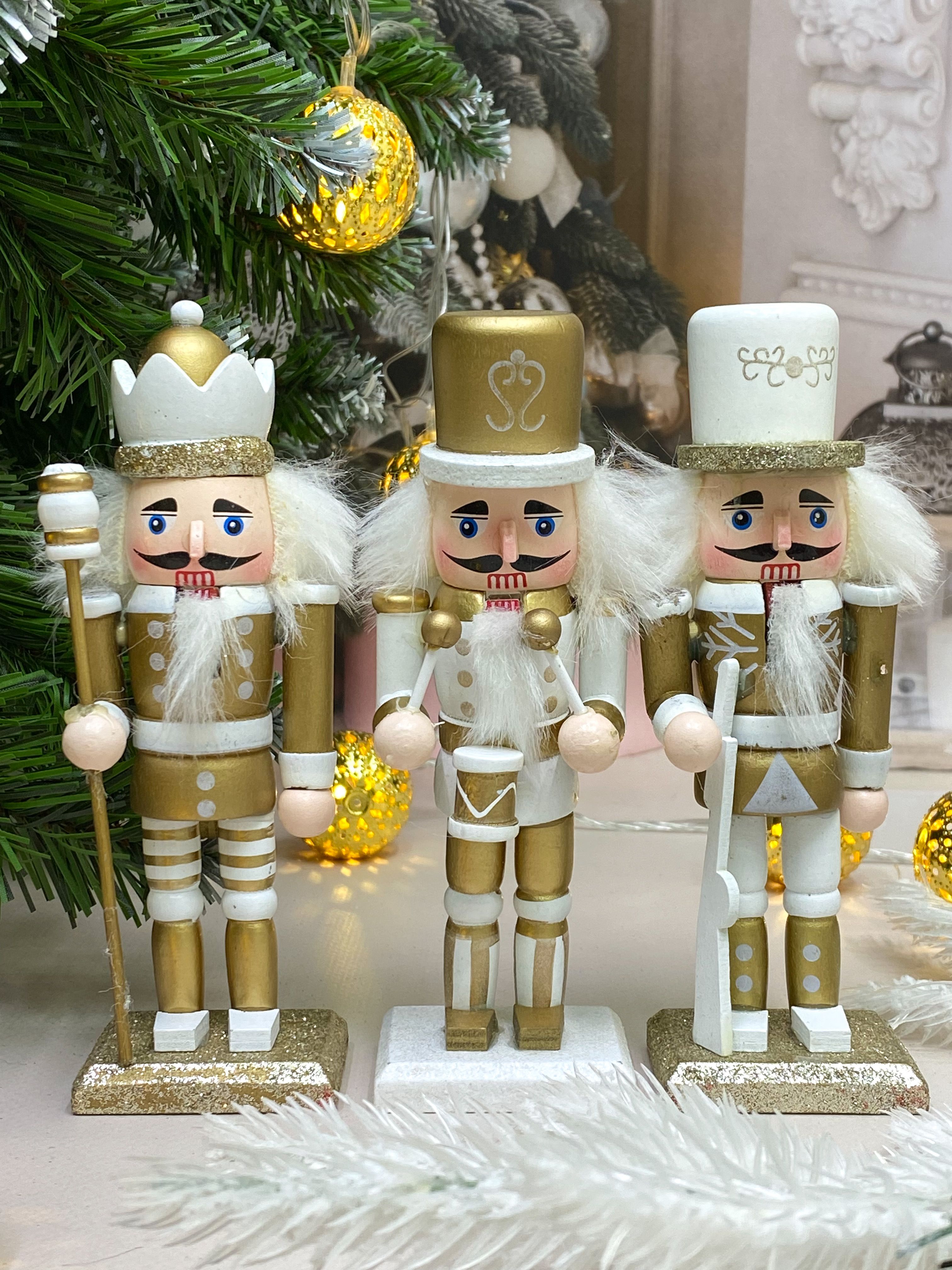 щелкунчик 3d. щелкунчик модель. подарочный набор "щелкунчик" линту. щелкунчик 3. щелкунчик 3д модель для печати.