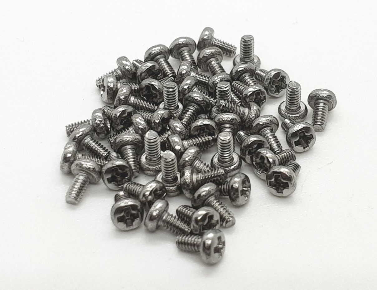 Винт м4 8 с полукр головкой. 2 болтика. Винт м3х6 потай din965. M2x10 болты. Болт м12х60.