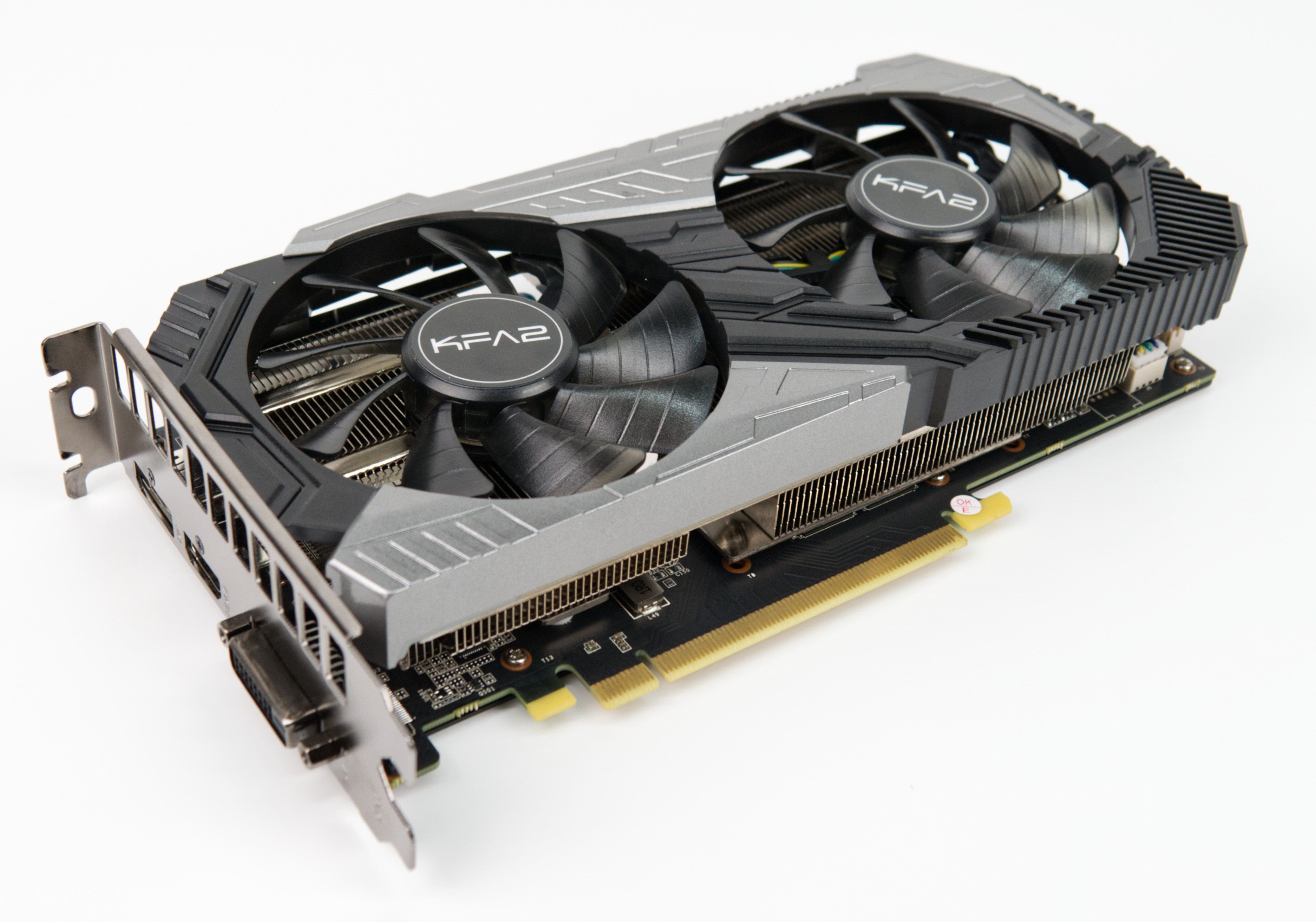 Фото видеокарты gtx 2060