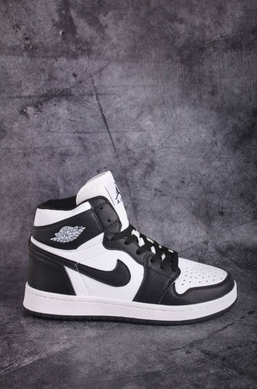 Джорданы кроссовки высокие мужские. Nike air jordan 1 retro high bred. Джорданы высокие. Джорданы высокие. Джорданы серые высокие.
